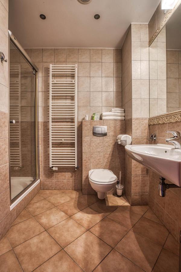 4 Pory Roku Resort Sauna & Spa Bakowo Exterior photo